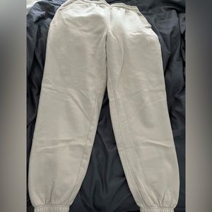 Aritzia Super Fleece Oversized Sweatpants